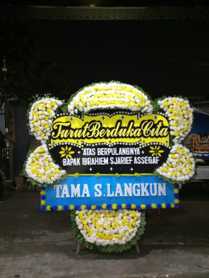Papan Bunga Duka di Bacan Timur Selatan